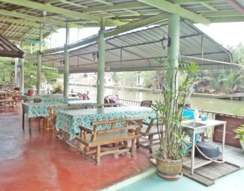 Nr Homestay