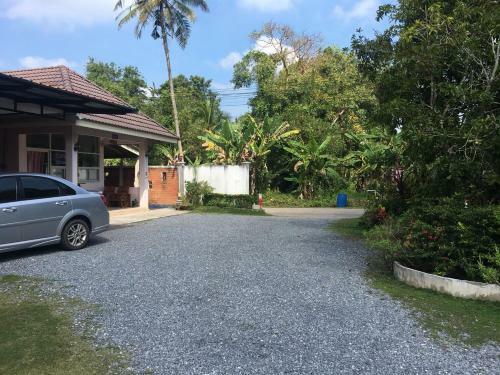 Hotel Pinthong Resort