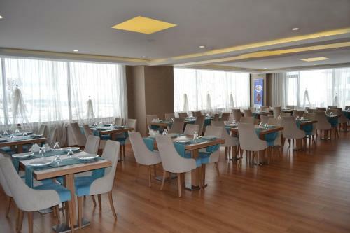 Snowflake Dag Hotel