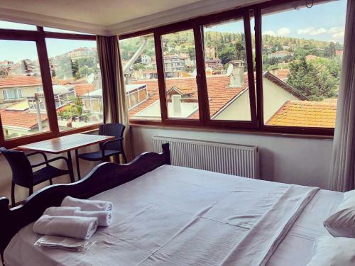 Selanikli Pansiyon Heybeliada