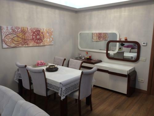 Apartamento A?ao?lu My World