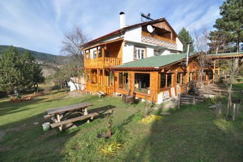 Hostal Nesilce Tatil K�y�