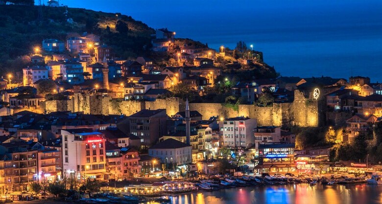 Hostal Amasra Ceylin Bed & Breakfast