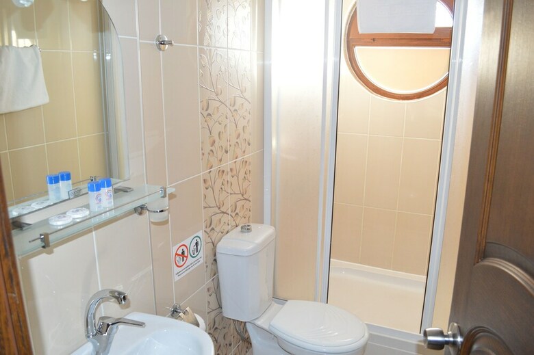 Hostal Amasra Ceylin Bed & Breakfast