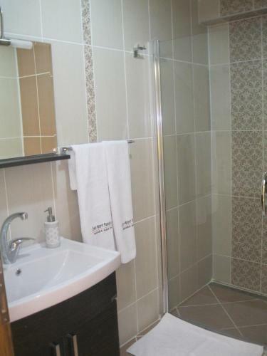 Hostal Emin Apart Pension