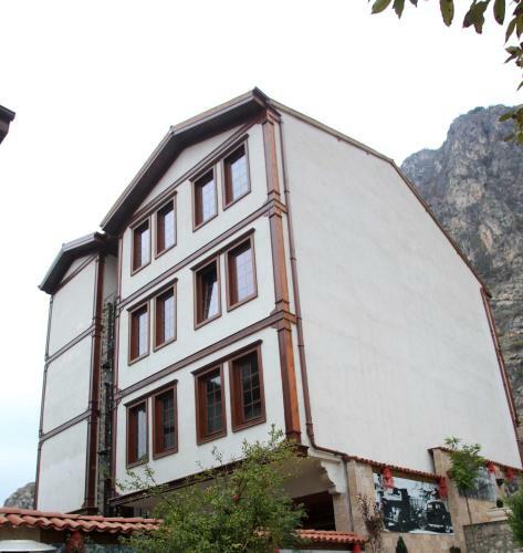 Simre Hotel