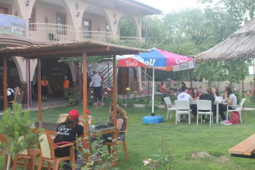 Hostal Sultan Pansion Bird Paradise