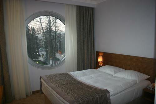 Hotel Almina Park
