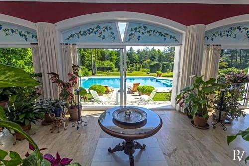 Marmaris Villa Sleeps 7 Pool Air Con Wifi