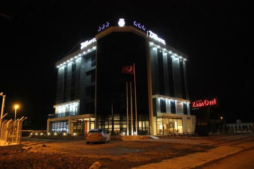 Garden Zara Hotel
