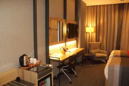 Hotel Ramada By Wyndham Tire