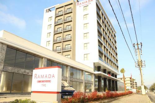 Hotel Ramada By Wyndham Tire