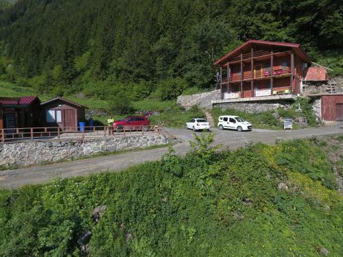 Ozturk Apart