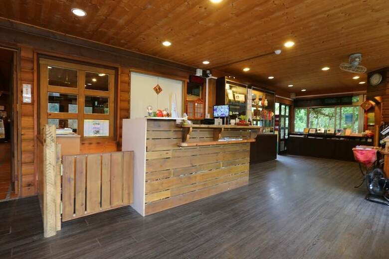 Bed & Breakfast New Life Hot Spring Resort
