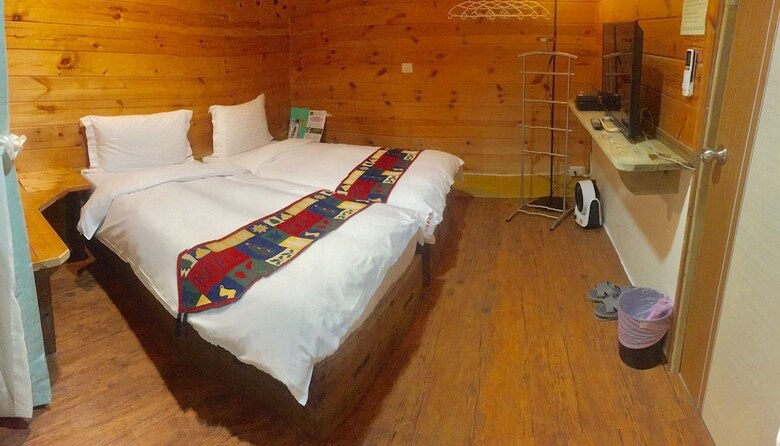 Bed & Breakfast New Life Hot Spring Resort