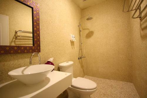 Os Homestay