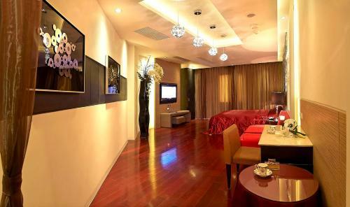 Posada Qi Hai Motel