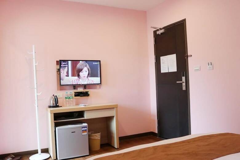 Hostal Fungo Hotel