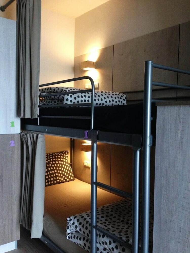 Loft18 Hostel