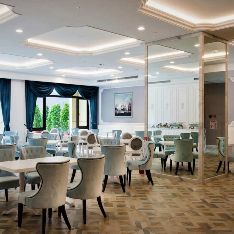 Hua Hotel