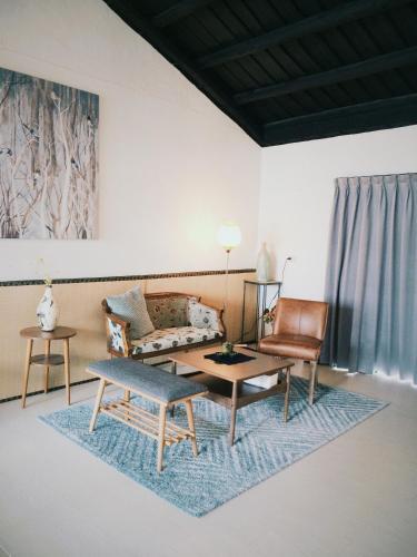 Xiaobei Home2
