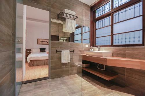 Hostal Chung Fu Inn
