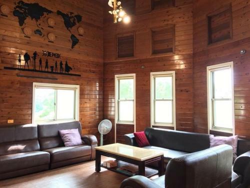 Lodge Lakeside Camping Resort