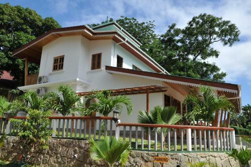 La Fontaine Holiday Apartment
