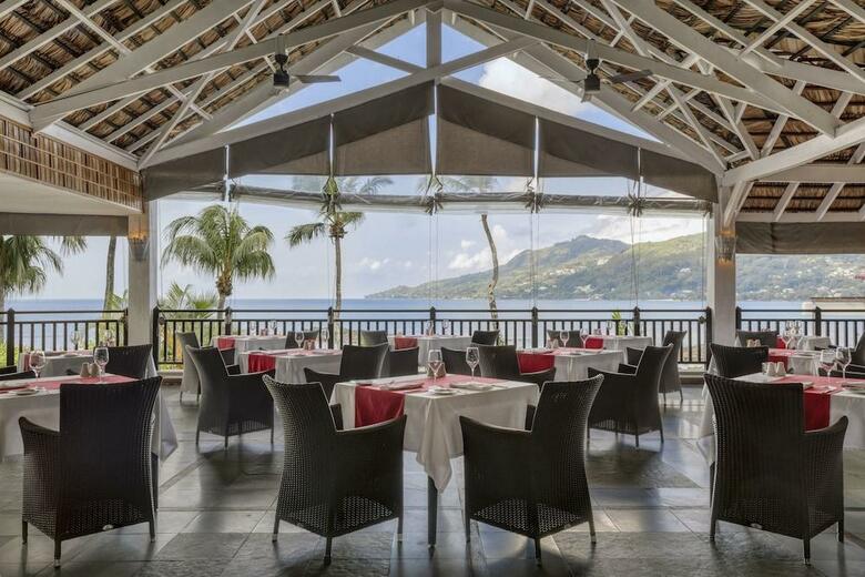 Hotel Le Meridien Fisherman's Cove