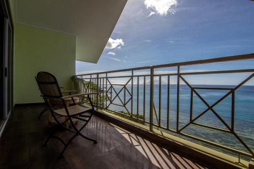 Treasure Cove Hotel & Restaurant