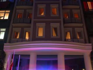Hotel Grand Mark