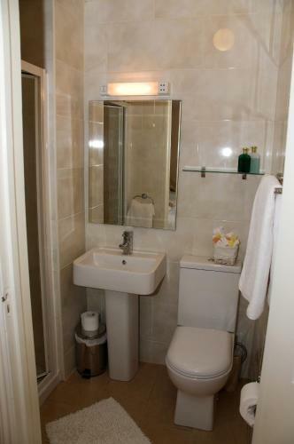 Bed & Breakfast Lettermore Country Home