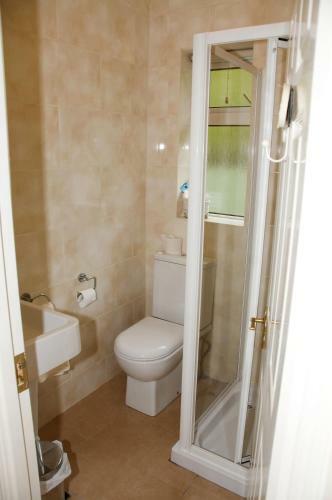 Bed & Breakfast Lettermore Country Home