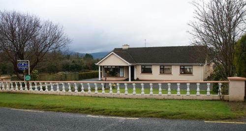 Bed & Breakfast Lettermore Country Home