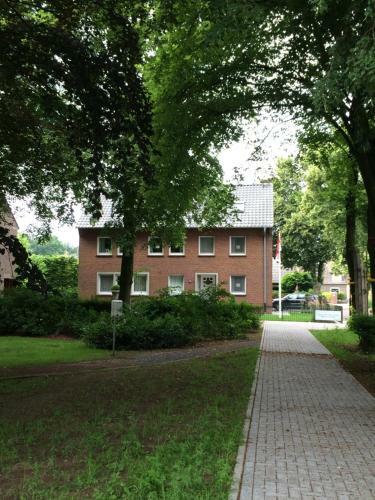 Bed & Breakfast Haus Unter Den Linden