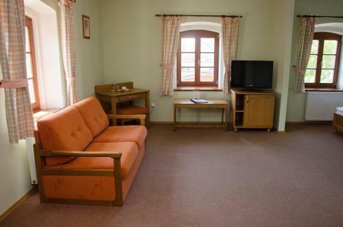 Hostal Penzion Nad Oborou
