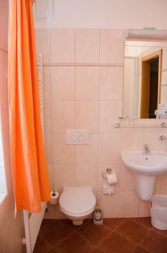 Hostal Penzion Nad Oborou