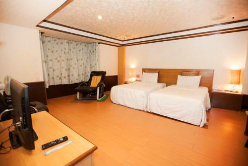 Shanghai Hotel