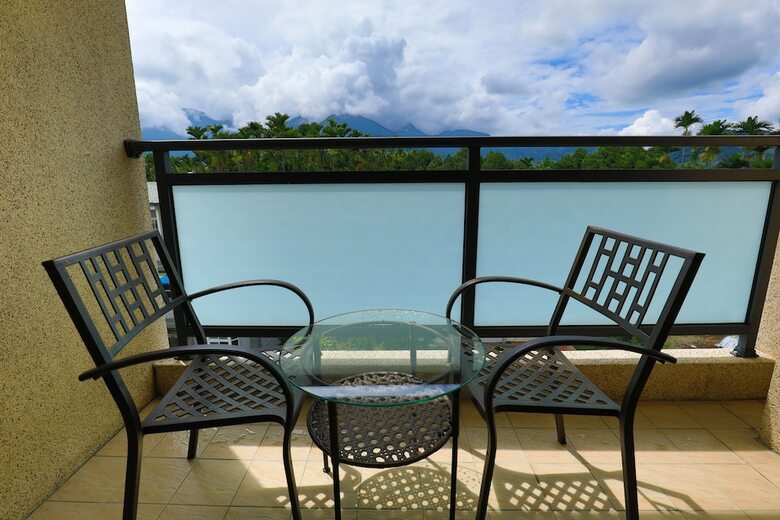 Bed & Breakfast Lin Ju Homestay