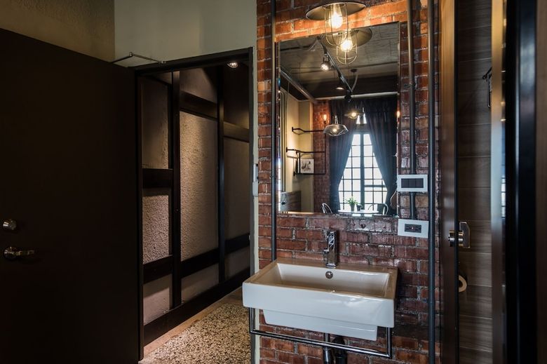 Hotel The Brick