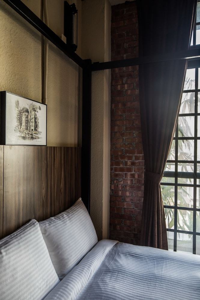 Hotel The Brick