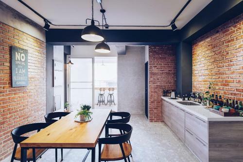 Mutter Apartment