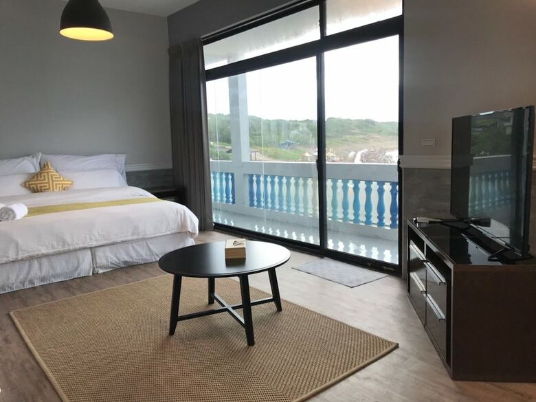 Hostal Chill Chill House