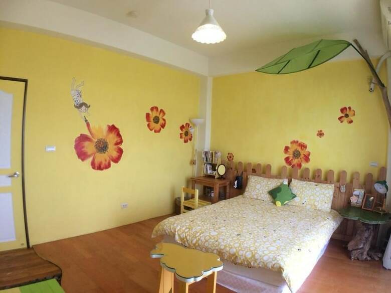 Hotel Happiness Factory