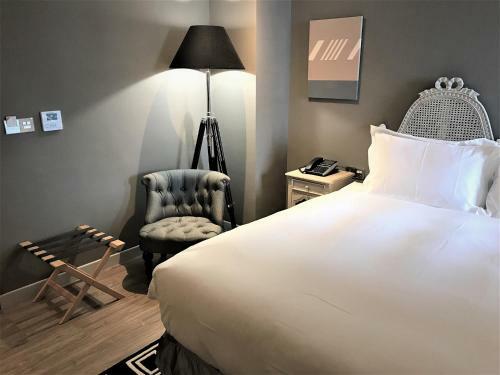 Hotel H�tel De ?eau