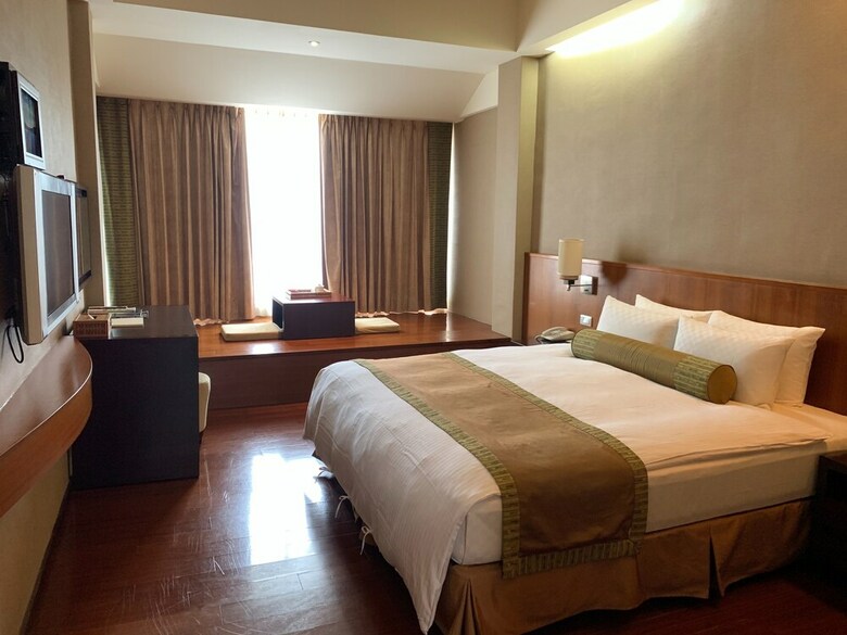 Hotel Young Lake Resort