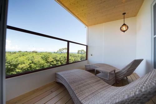 Outline B&B