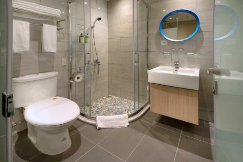 Park City Inn & Hostel