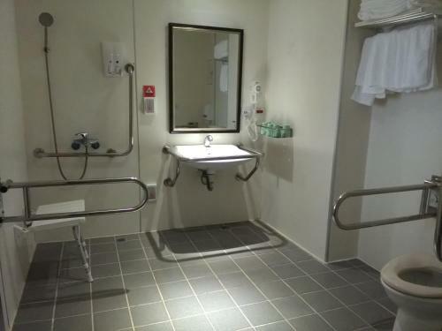 Dengfeng Milan Business Hotel