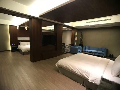 Moni Motel